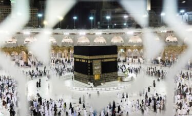 Luxury Saudi Experience Tour (10 Days / 9 Nights)